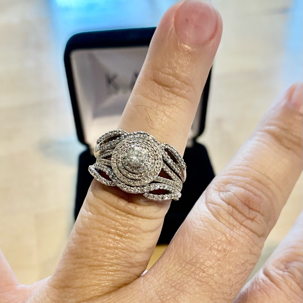 Wedding set - Picture 2 of 5